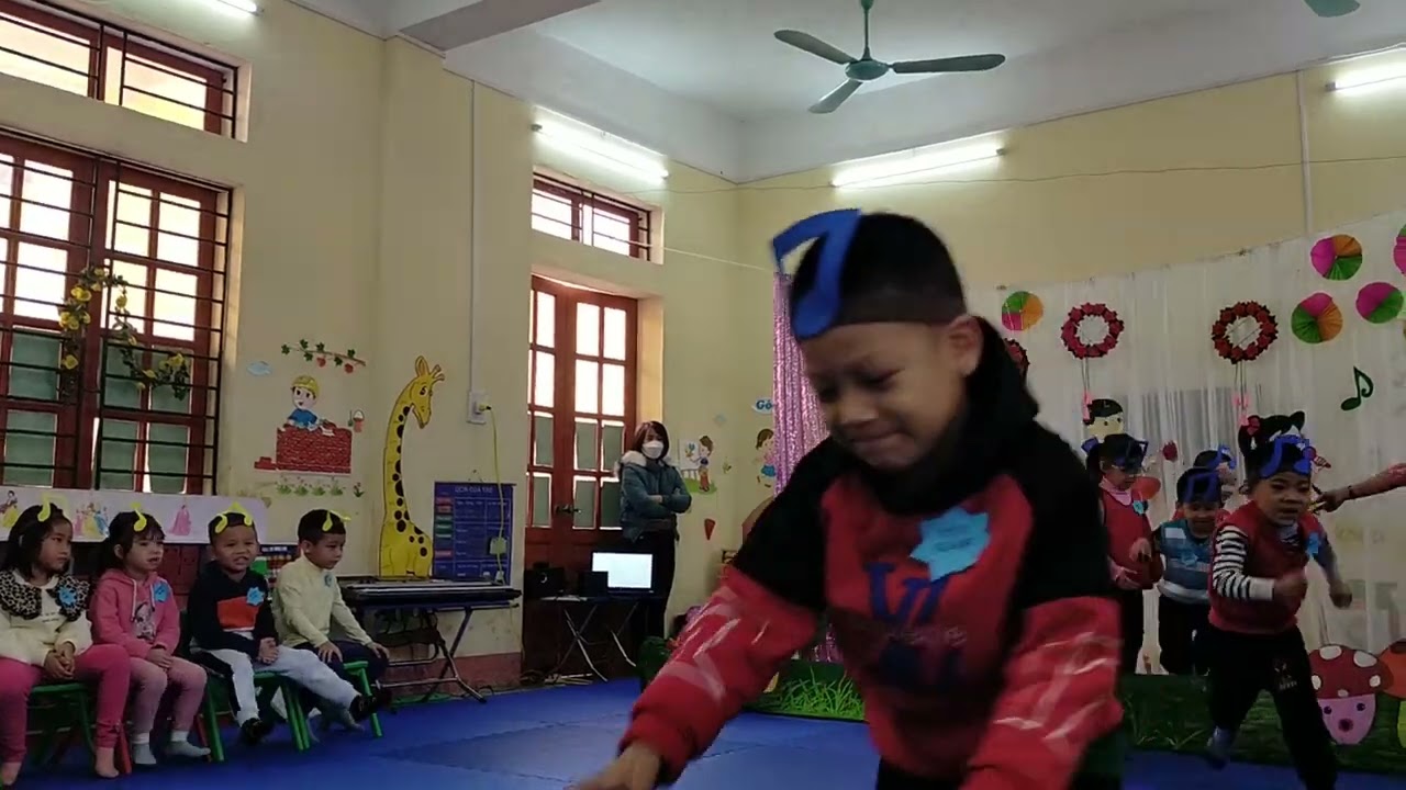 Âm nhạc dạy hát Chú bộ đội