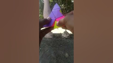 pyramix cube solving magic tricks #1000subscriber #cube #cuber #1k #craft #pyraminx #shortvideo #