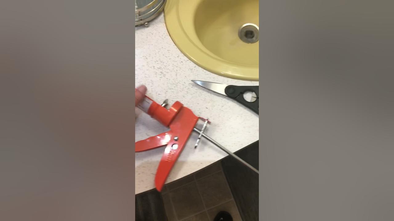 HDX caulk gun installing tube and usage YouTube