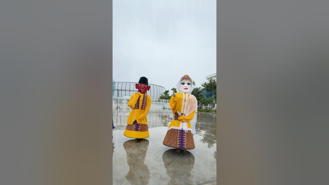 Ondel Ondel Joget Hujan Gerimis Aje 😍 Stadion JIS dan Ondel Ondel Betawi #trending #shorts Ondel Ondel Joget Hujan Gerimis Aje 😍 Stadion JIS dan Ondel Ondel Betawi #trending #shorts