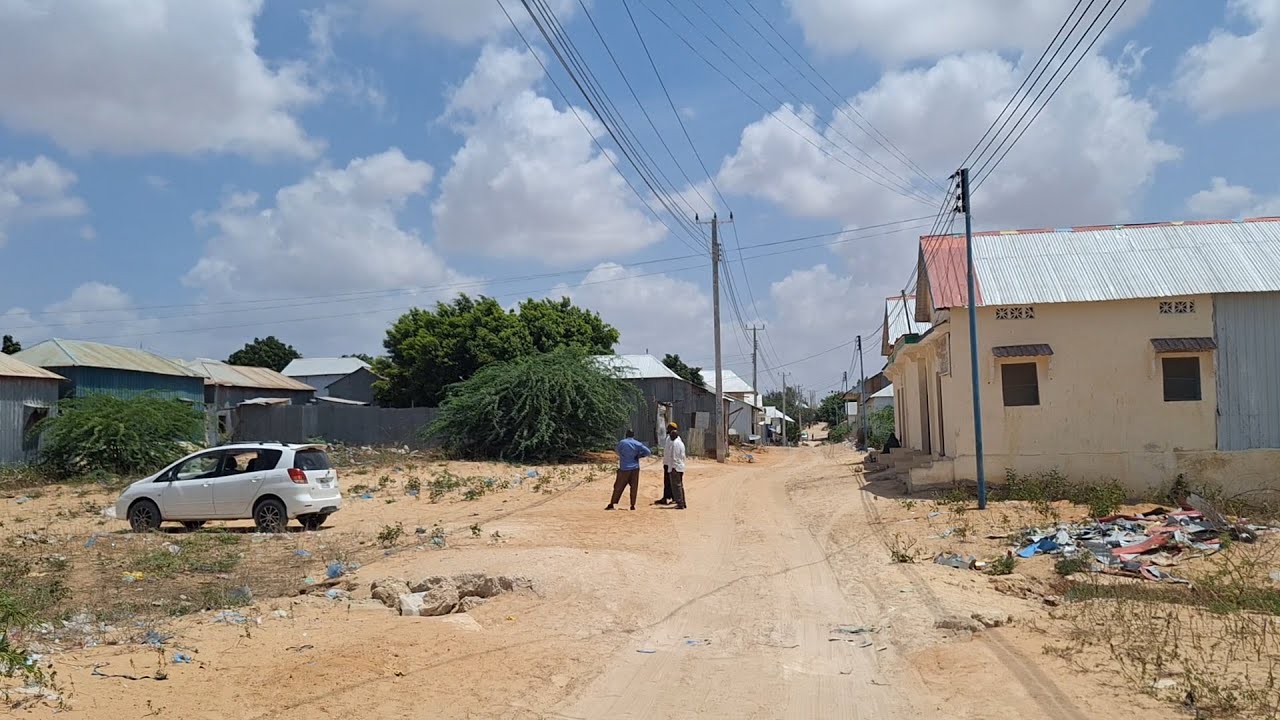 HADI AD NASIB LEH DAHAY YO KU DHAFIN NUS NUS BOSKAN OO SARAN JAYGA MIDNIMO