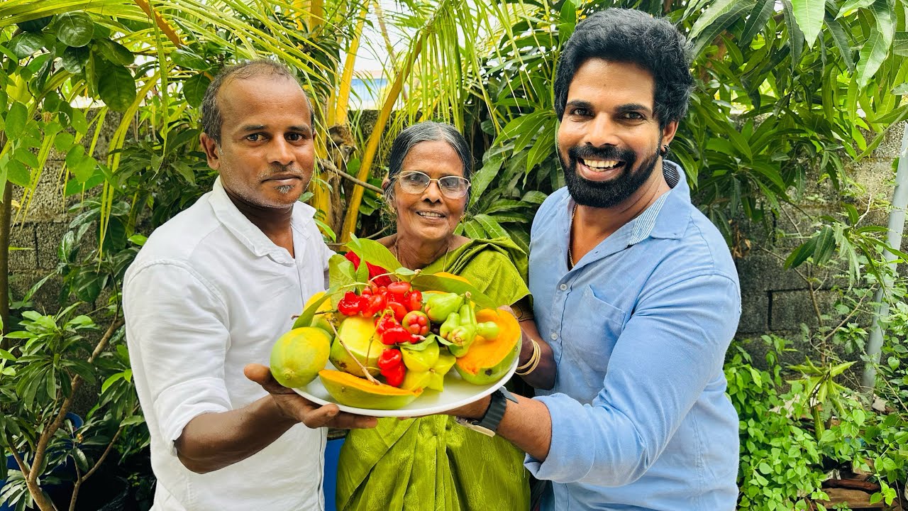 എൻറെ വീടിൻറെ അടുത്ത് രണ്ടര സെൻറ് സ്ഥലത്ത് നൂറോളം ഫല വൃക്ഷങ്ങൾ കായ്ച്ചു..