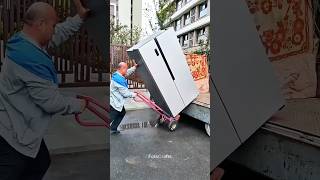 Unbelievable! Move a Fridge Alone with a Two-Wheel Dolly — Easy and Safe! 👍