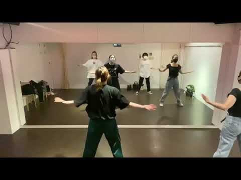 シャルル　ダンス練習