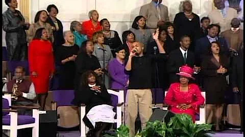 Darnell "D.M.A.X." Maxwell sings at his Uncle Bish...