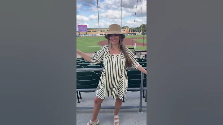 These Crocs Brooklyn Buckle Frosted Low Wedge Sandals are seriously next level — so cute and