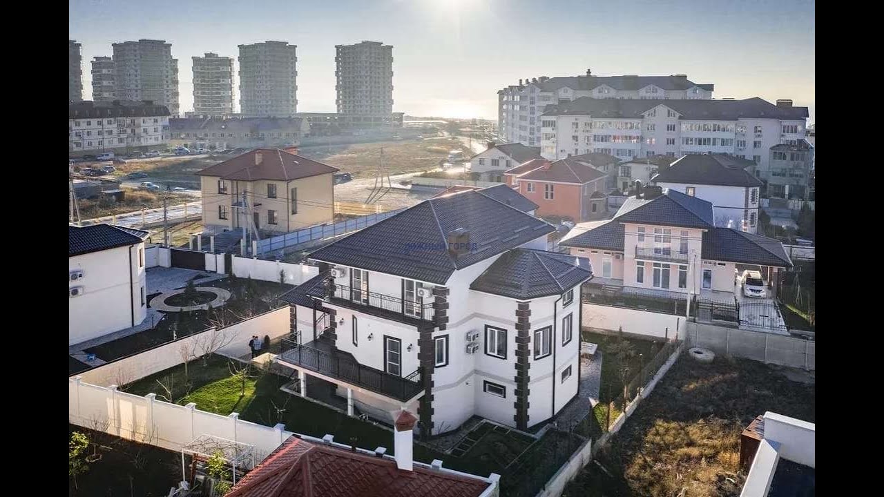 частный дом в новороссийске. южный дом новороссийск. улица южная новороссийск. южная 25 новороссийск. малая земля ук новороссийск.