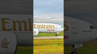 Boeing 777-200F da Emirates Cargo em Guarulhos