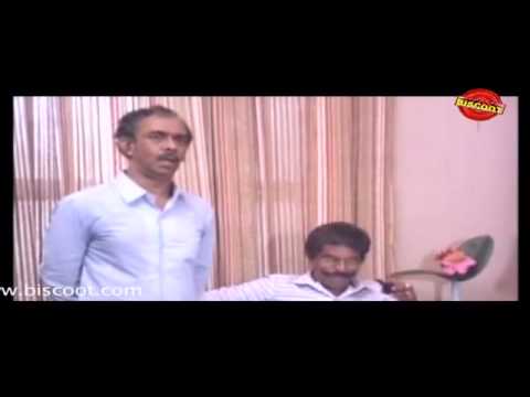 mazha-peyyunnu-maddalam-kottunnu-malayalam-movie-comedy-scene-bahadoor