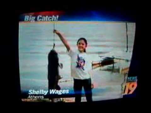 10 year old catches 32 lb.catfish-part 1