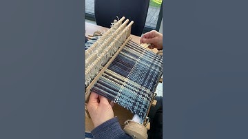 TabbyandTweed Rigid Heddle Loom Weaving with 4 Shaft Extension. #rigidheddleloom #loomweaving