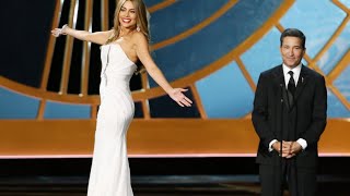 Funny Or Insulting Sofia Vergara Twirls On Revolving Pedestal At The Emmys