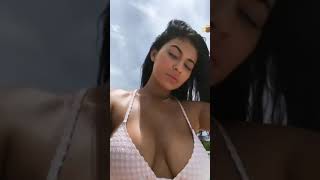 Kylie Jenner Hot Instagram Story 15 July 2019