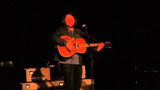 Jeff Tweedy -'Passenger Side' (Wilco) solo acoustic live in Madrid