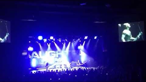 Daughtry featuring Brad Arnold