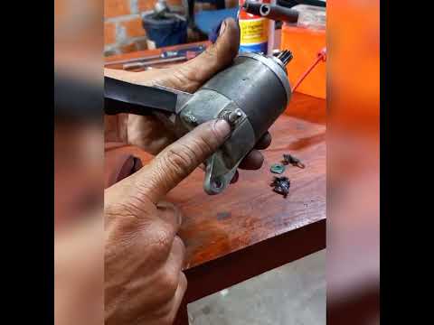 Cómo cambiar los carbones del arrancador de una XR 150 Honda 💥