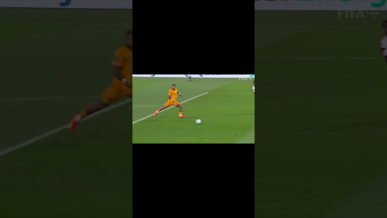 Joe Biden - "It's called soccer" 🙈🤣 