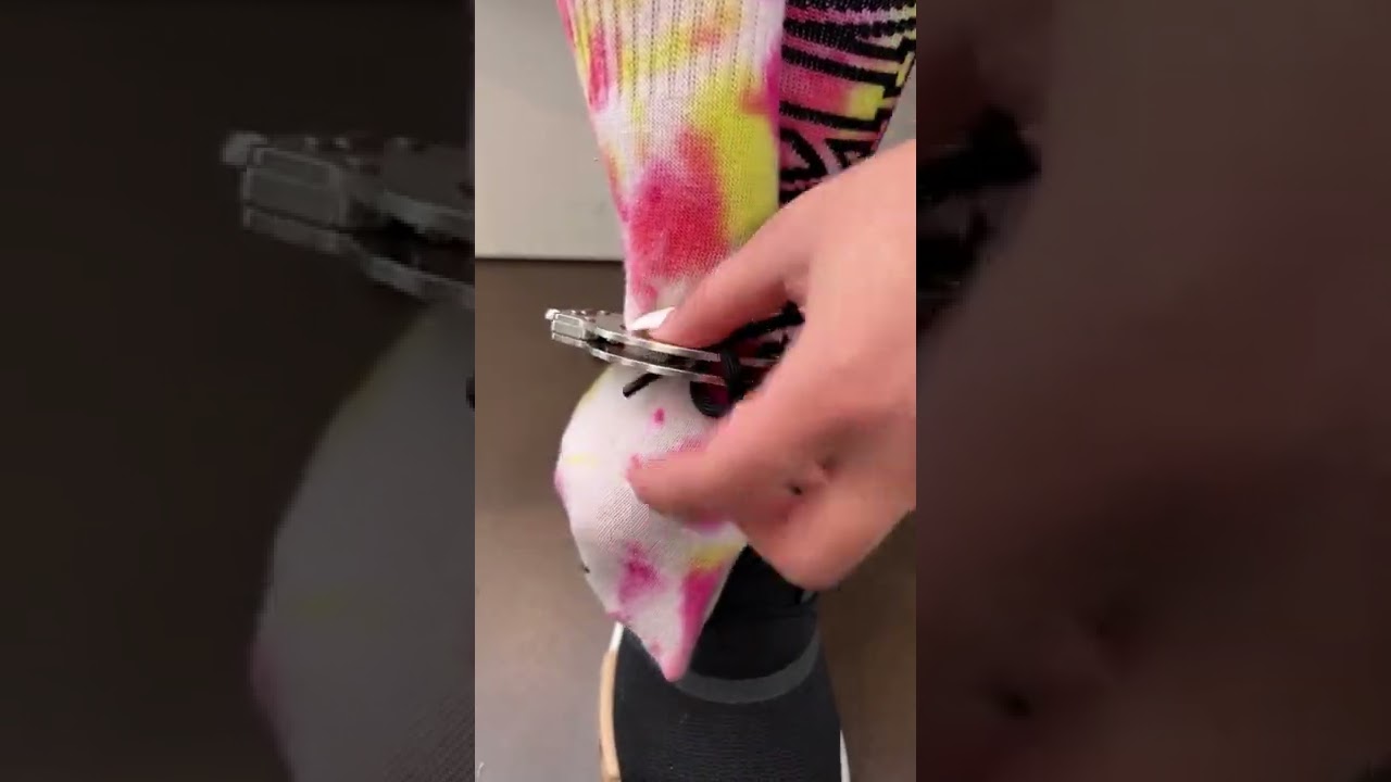 Lady breaks out of handcuffs using this technique!  #Shorts