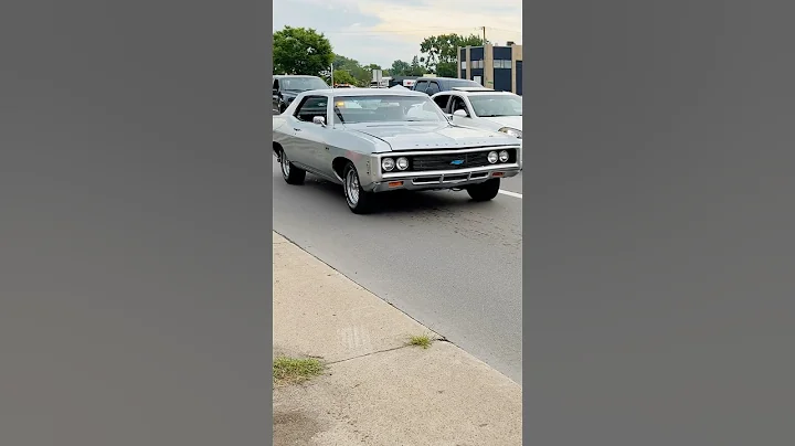 Chevrolet classic car drive by engine sound at Woodward dream cruise Michigan 2025