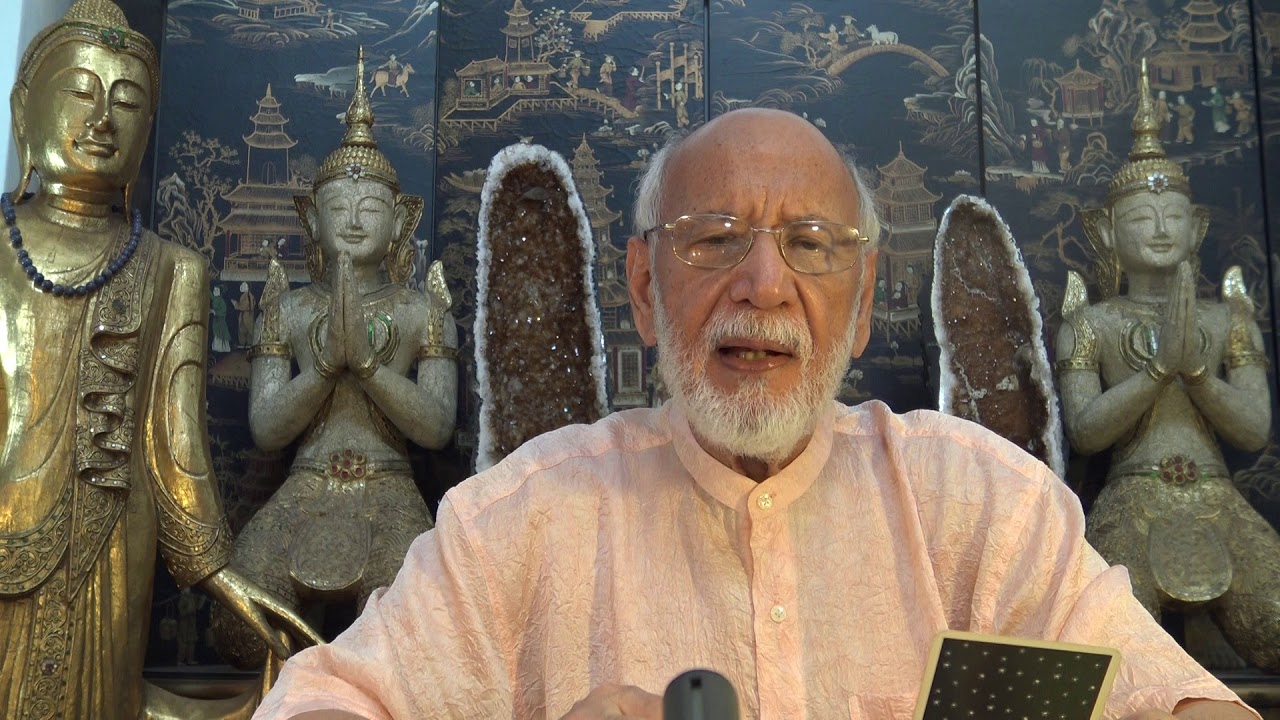 Aquarius - Tarot Monthly Horoscope April 2018