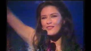 Watch Catherine Zeta Jones In The Arms Of Love video