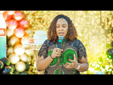 ERNIEOLA OLUSOGA - ministering at an offering session rccg glory house colleyville, Dallas Tx..