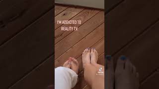 Feet Tok, Y Feet On Tik Tok