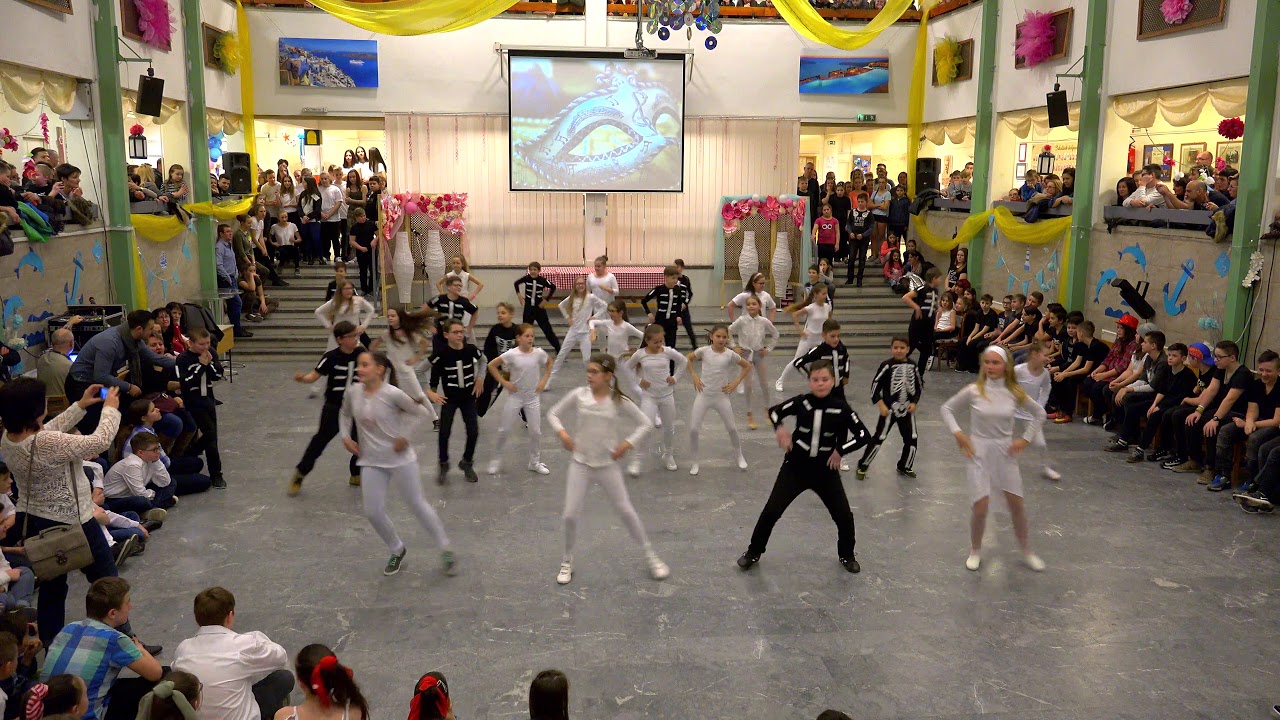 Farsang 2018 Arany Janos Altalanos Iskola Es Gimnazium Nyiregyhaza 4k Felvetel Youtube