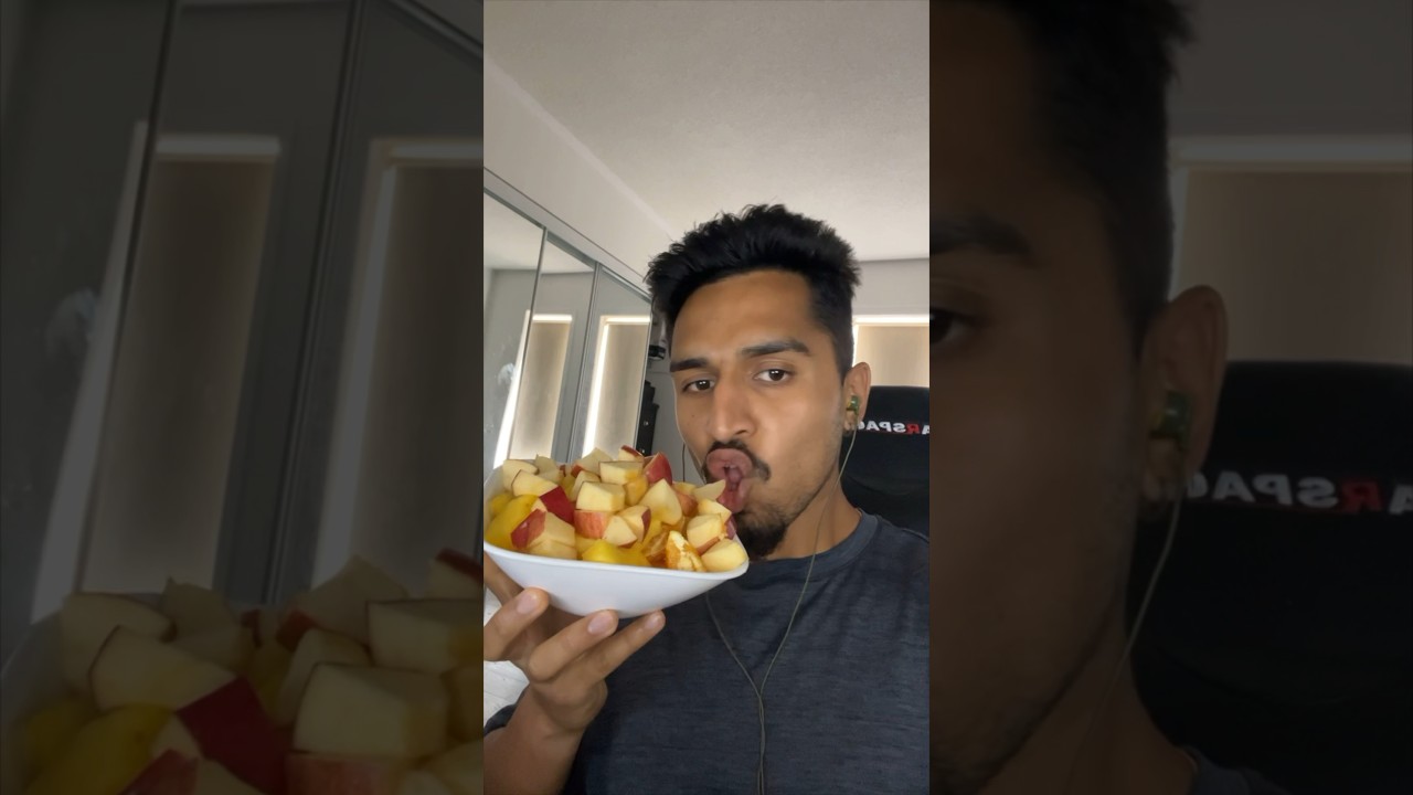 Everything I eat in a day training for an Ironman 70.3. #halfironman #eating #fitness #triathlon