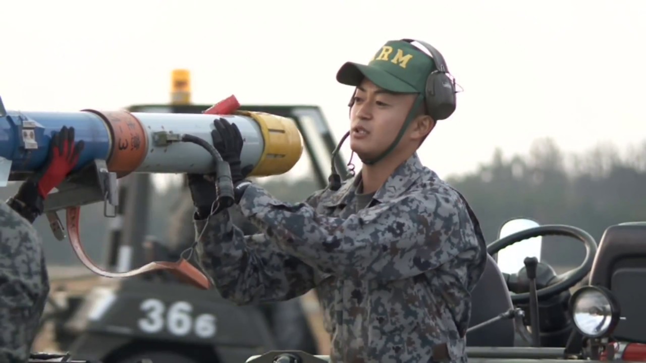 武装 - 隊員インタビュー - 自衛官採用情報 - 採用情報 | 防衛省