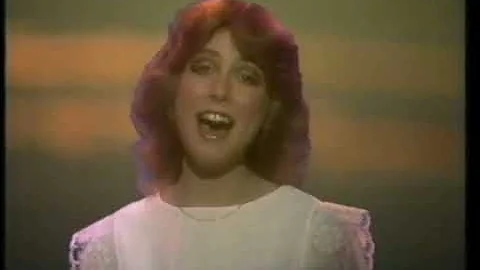 Young Talent Time - Karen Knowles sings When A Chi...