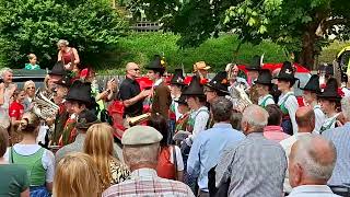 Defilierung Musikkapelle Anras