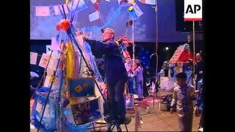 NETHERLANDS: THE HAGUE: WORLD WATER CONFERENCE