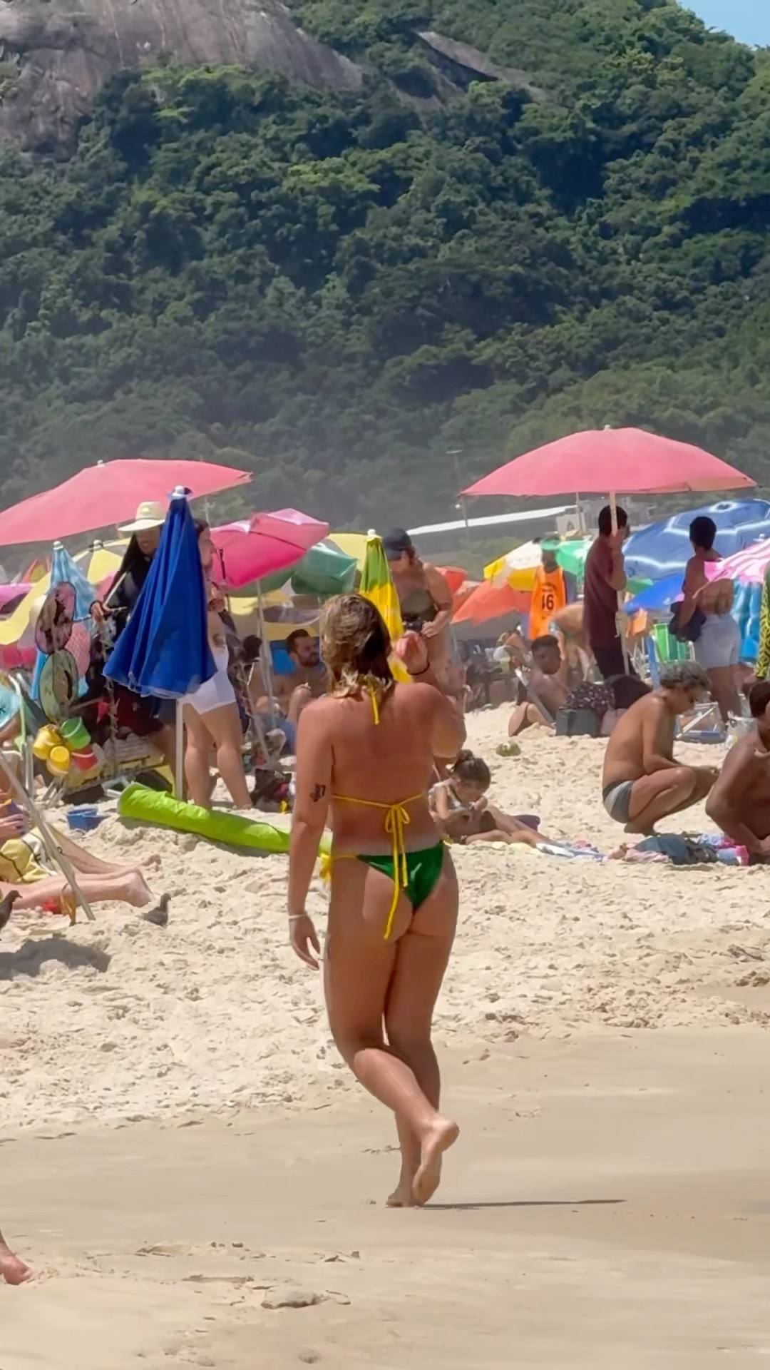 ?? Leme Beach Rio De Janeiro