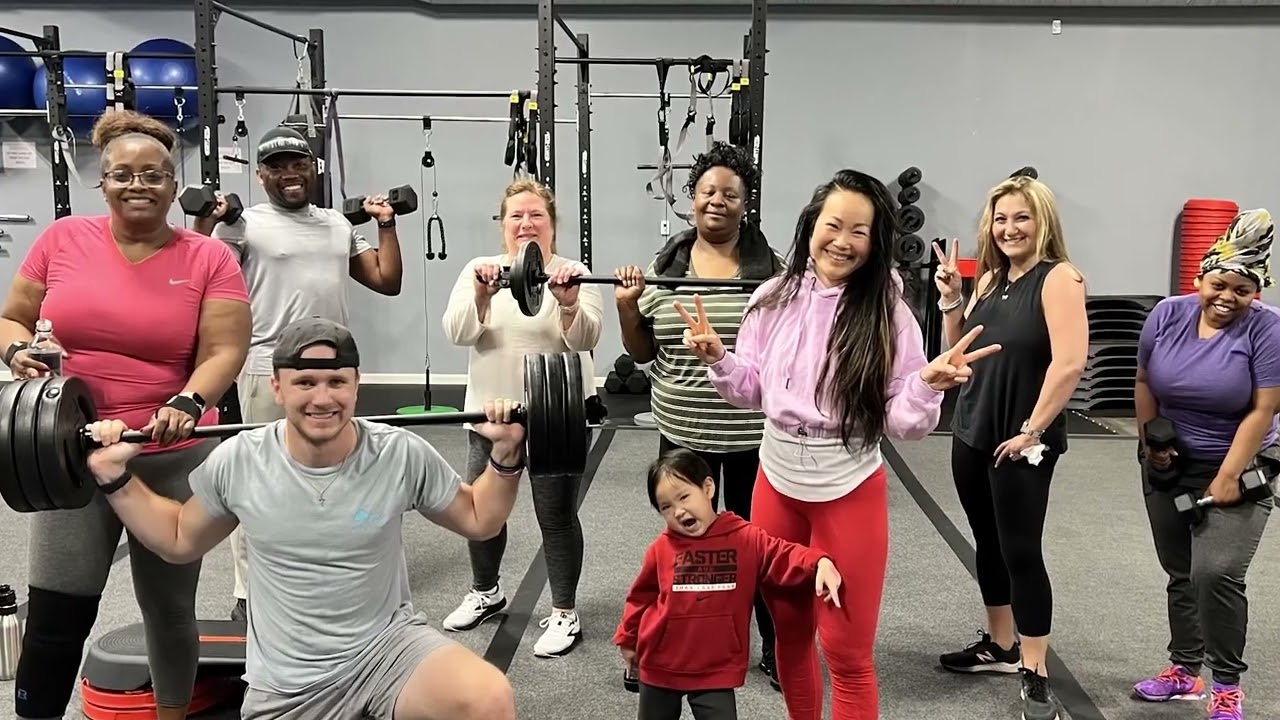 Lesly M., Juliet P. & Marion G.'s Review