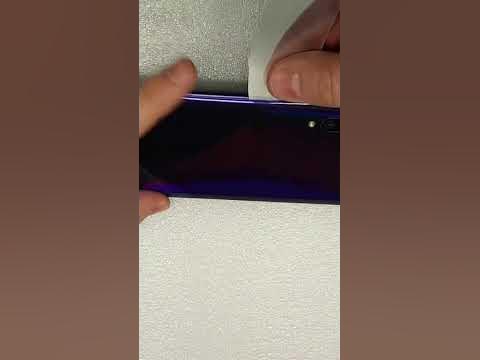 Как снять заднюю крышку телефона - YouTube
