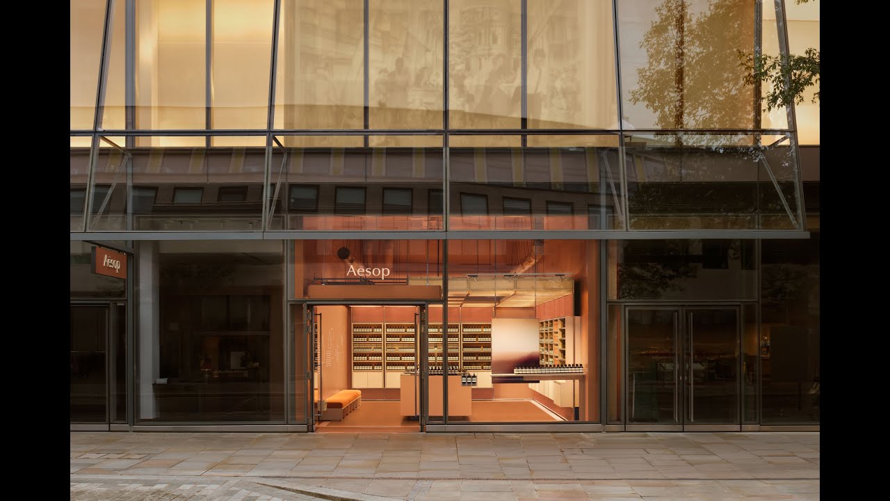 Whispers in the Walls: Aesop One New Change