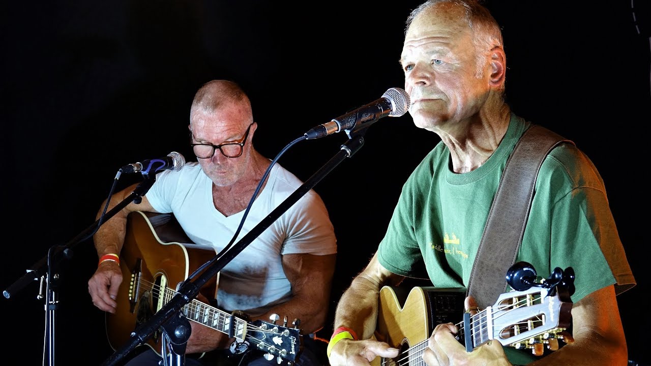 PAUL & MARTIN - 'THE BOXER' Live @TTMFest @figgthame July 2018.