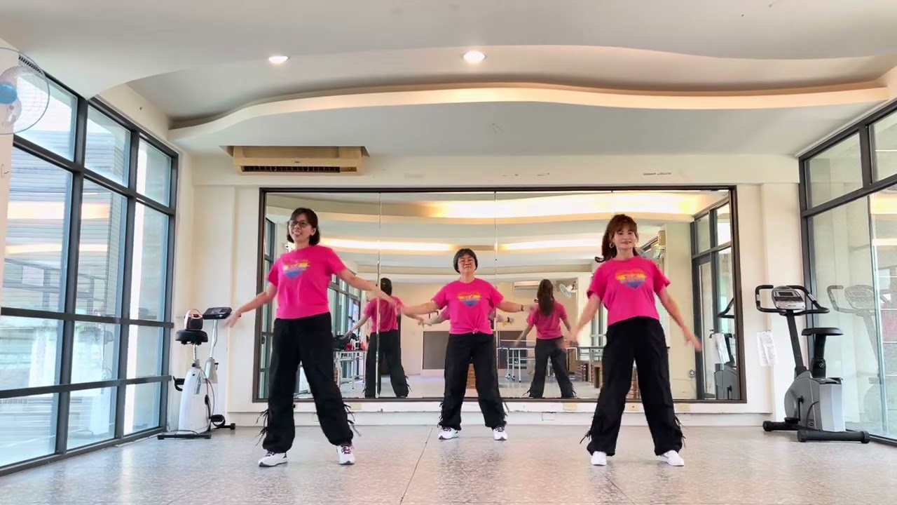 115/1/11 #龍鳳星光🌟#至少還有你￼ #大明 #智玲# 雅婷 示範 #葉瑞娥 錄影 歡迎訂閱、按讚👍打開小鈴鐺🔔