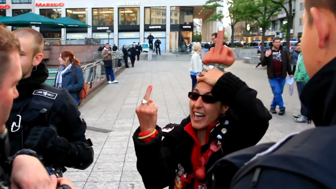 PRIX GARANTI - UNGERHAUTIG (Official Video)