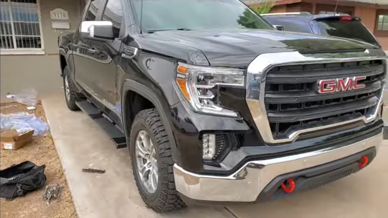 GMC SIERRA 2020 5.3 COMO Poner estribos o escalos o steps - YouTube