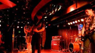 Ozma performing Battlescars 1/22/12 on The Weezer Cruise. One of my...