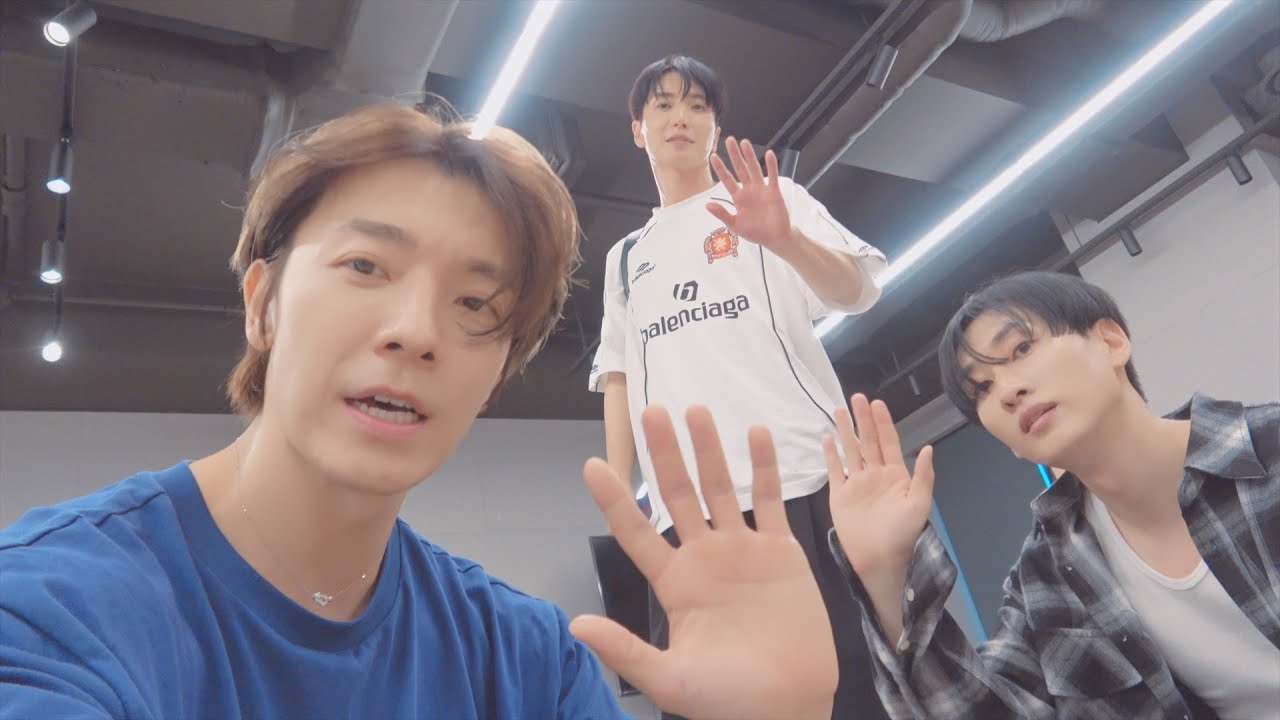 SUPER JUNIOR 슈퍼주니어 'Express Mode' Dance Practice Behind the Scenes