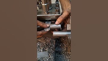 lathe trick #mechanical #engineering #shorts #viral #foryou #lathe #machine #tools #iron #cutting