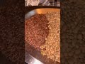Linsen Bohnen Brot, macht Wangen rot.