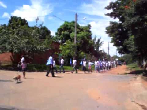 BANDA DA ESCOLA SATHYA SAI DE GOIÁS NA ESCOLA MUNICIPAL CAMILA SCALIZ FIGUEIREDO 3