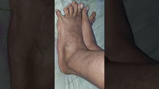 My sweaty paws