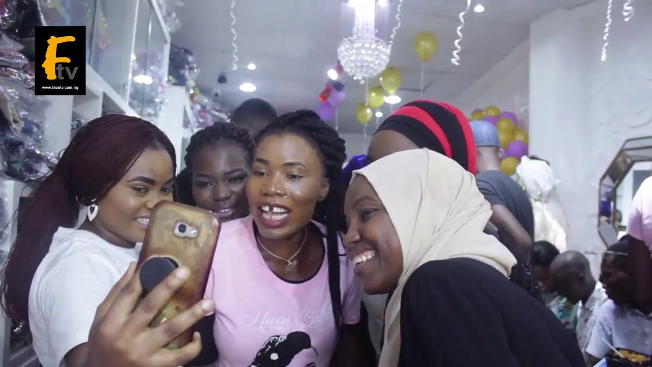 LOVELY ALHAJA LIZ ANJORIN PLAYING & EXCITED WITH LITTLE BOY & HER FRIENDS odunlade adekola movies download