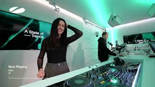 Nifra ft EKE - Pull Me In [live at A state of Trance studio]