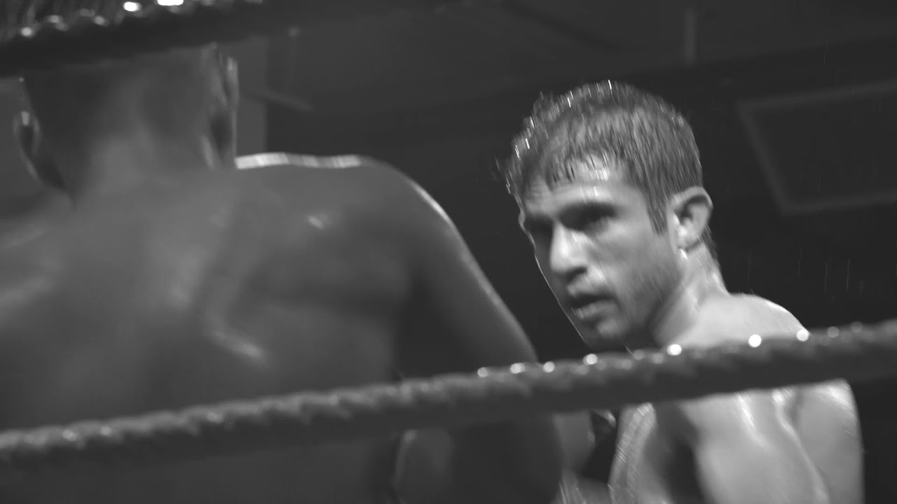 TRFC3 - Boxing in Slow Motion - YouTube